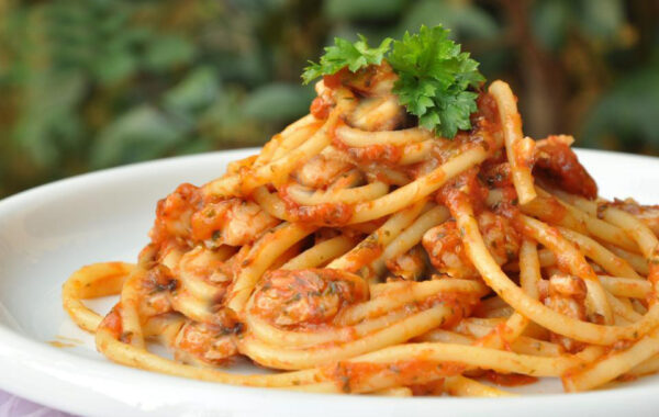 1PSSPA - spaghetti di semolato di grano duro con ragù di merluzzo